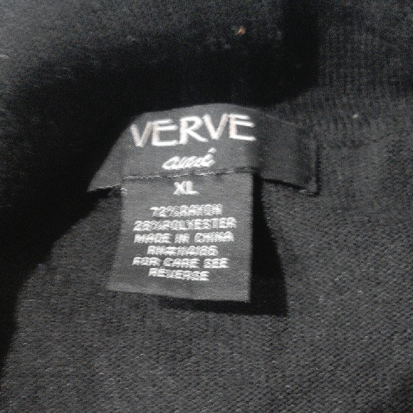 Elegant Black Women's Sweater - Picture 2 of 6